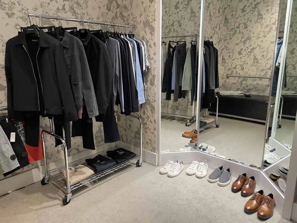 Paul's private dressing room