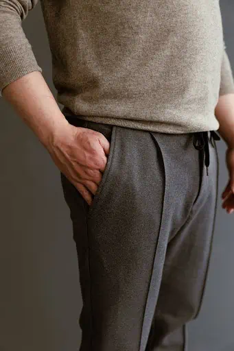 Men Can Look Older For Work By Focusing On Fit