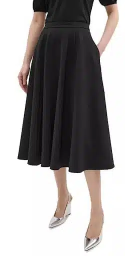 Summer skirt for business casual workwear, color navy blue.